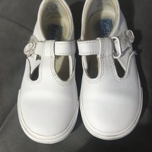 White keds toddler shoes!
